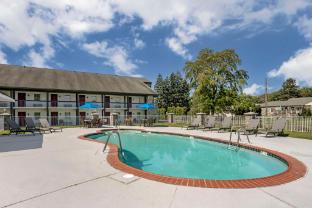 surestay studio by best western paradise lancaster county