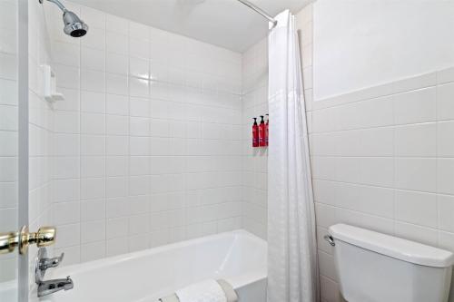 surestay studio by best western paradise lancaster county