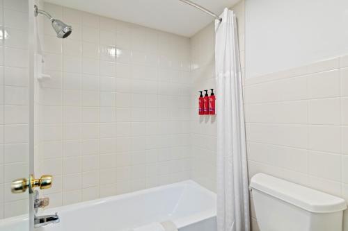 surestay studio by best western paradise lancaster county
