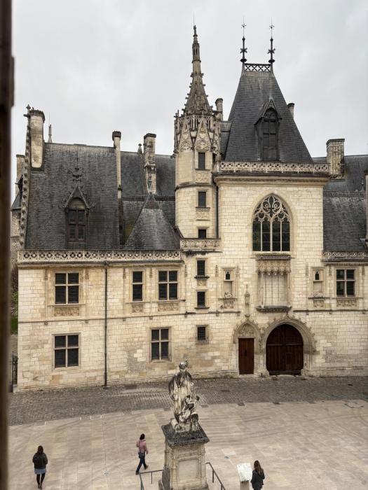 bourges