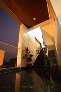 Lakshmi Villa,,3 star