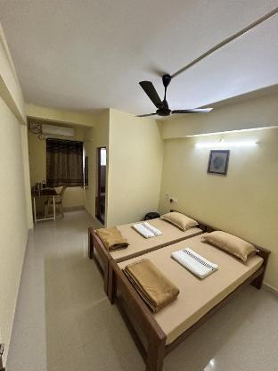 shubham suites and party hall