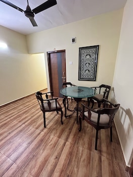 shubham suites and party hall