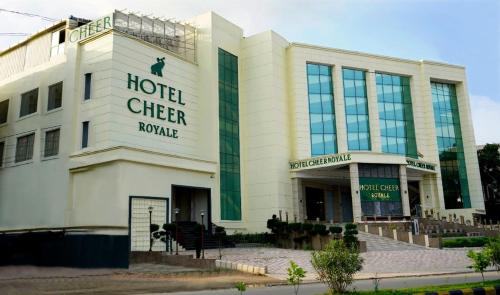 hotel cheer royale