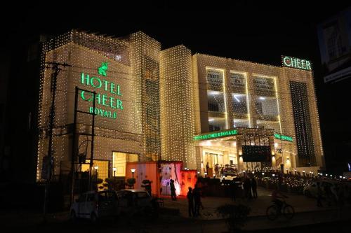 hotel cheer royale