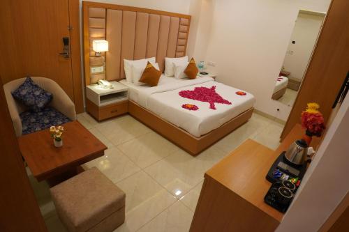 Hotel Cheer Royale,,3 star