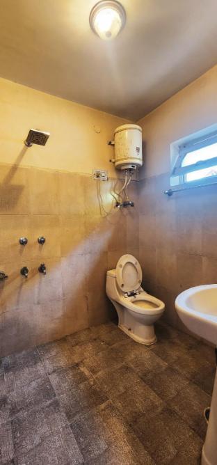 hostelam the mountain story