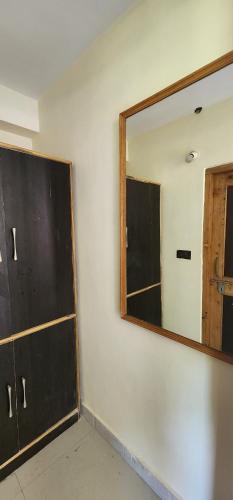 hostelam the mountain story