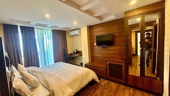 the leisure cave mussoorie
