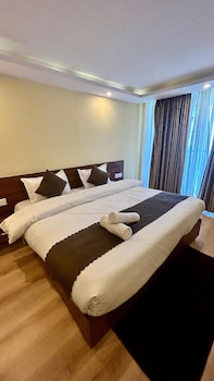 the leisure cave mussoorie