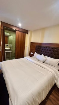 the leisure cave mussoorie