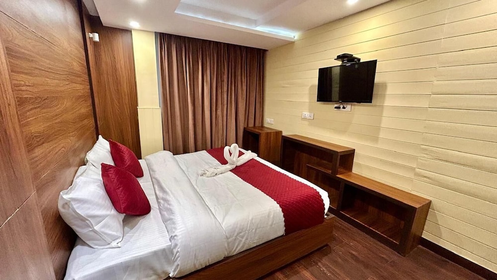 the leisure cave mussoorie