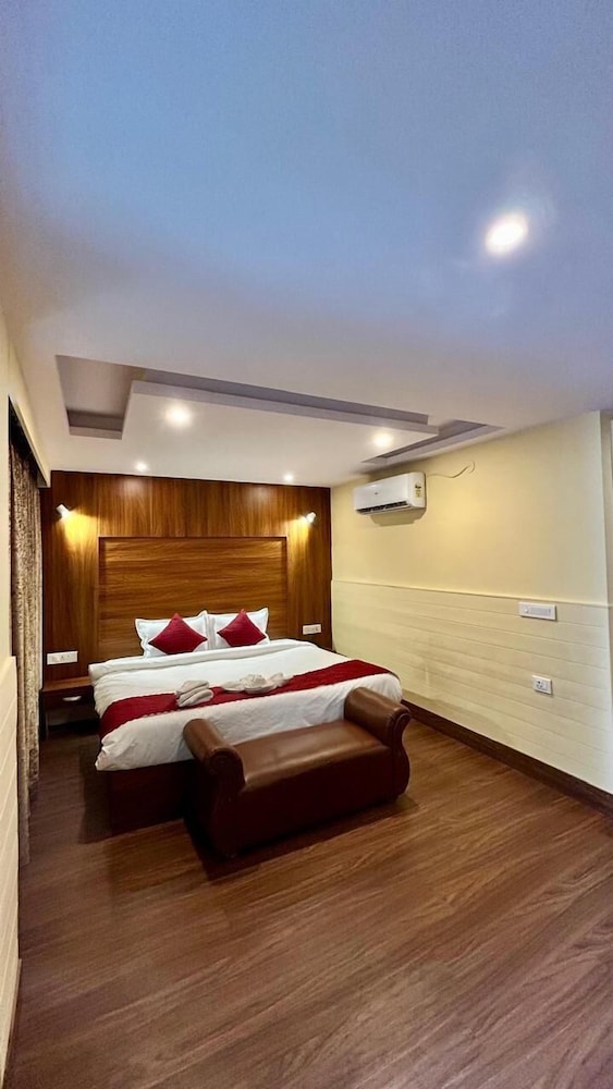 the leisure cave mussoorie