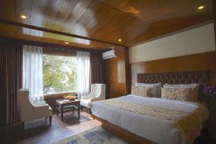 the leisure cave mussoorie