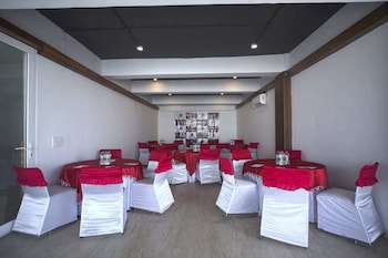 the leisure cave mussoorie