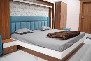 hotel shree radhe krishna