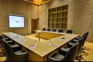 weekend address suite room