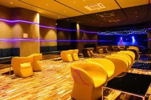 weekend address suite room