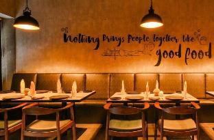 weekend address suite room