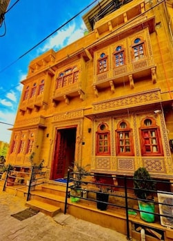 thar tribe hostel jaisalmer