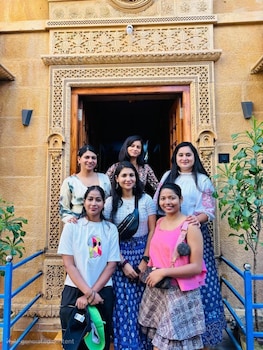 thar tribe hostel jaisalmer