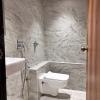 hotel lavish park