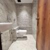 hotel lavish park