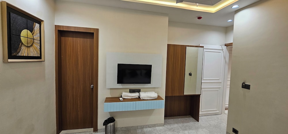 hotel nexus inn
