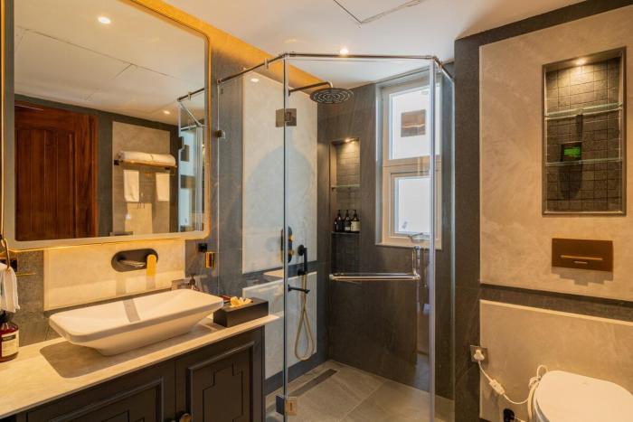elivaas prive the royce daisy ultra luxe 4 bhk villa with pvt heated pool jacuzzi steam room and hill views