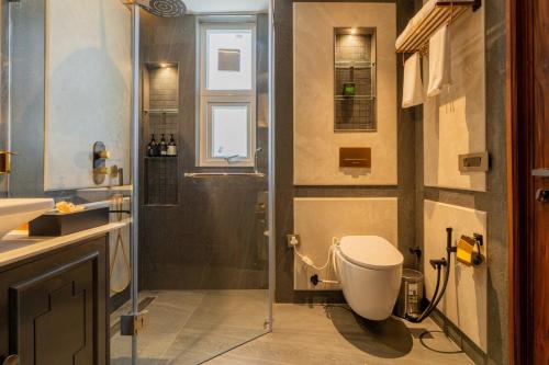 elivaas prive the royce daisy ultra luxe 4 bhk villa with pvt heated pool jacuzzi steam room and hill views