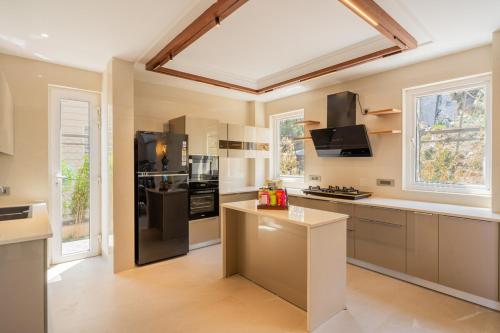 elivaas prive the royce daisy ultra luxe 4 bhk villa with pvt heated pool jacuzzi steam room and hill views