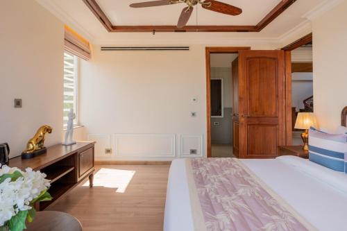 elivaas prive the royce daisy ultra luxe 4 bhk villa with pvt heated pool jacuzzi steam room and hill views