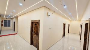 ojas royale banquet and hotel