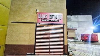 ojas royale banquet and hotel