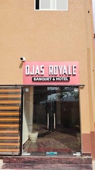 ojas royale banquet and hotel
