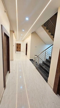 ojas royale banquet and hotel