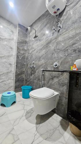 ojas royale banquet and hotel