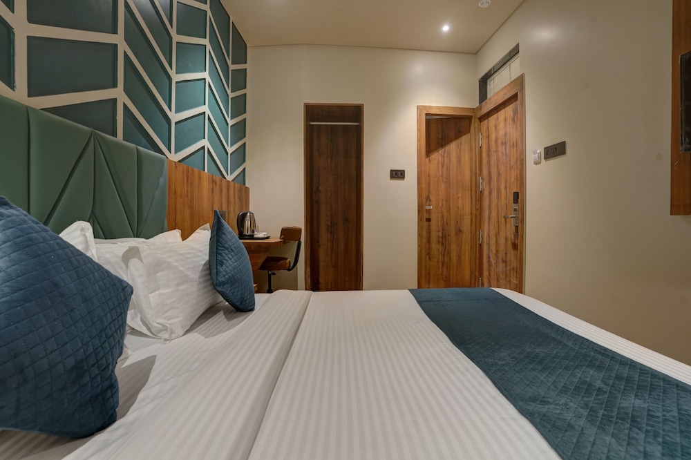 starville hotel