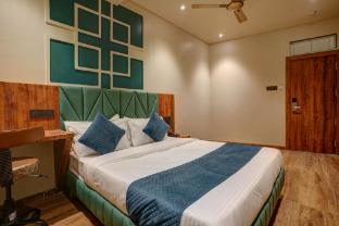 starville hotel