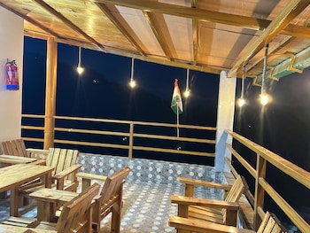 abodes himalaya view