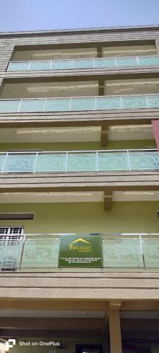 Twilight Residency,,2 star