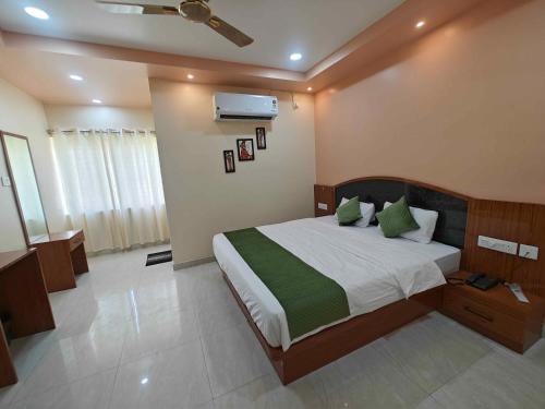 Twilight Residency,,2 star