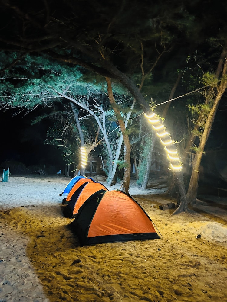 blue waves beach stay