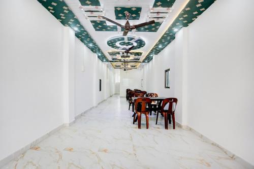 hotel o aarush hotel and restaurant