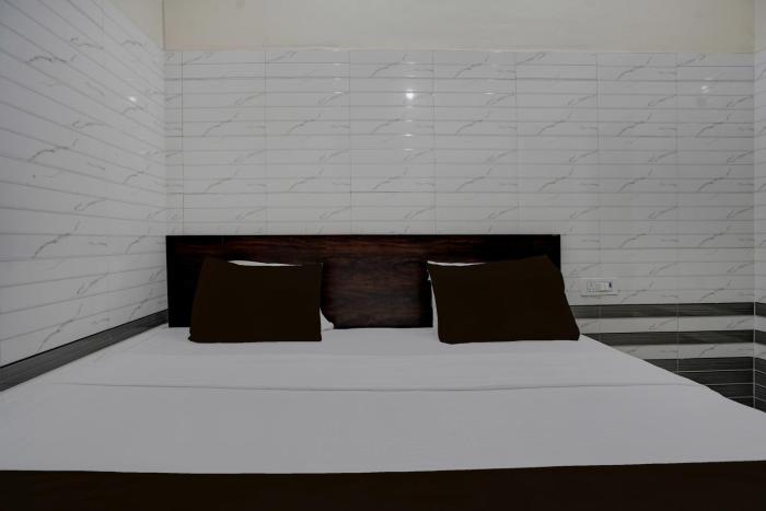 super hotel o krishna janam bhoomi formerly ashirwad palace