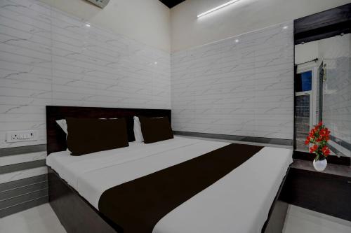 super hotel o krishna janam bhoomi formerly ashirwad palace