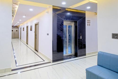 Vasu Palace,,3 star