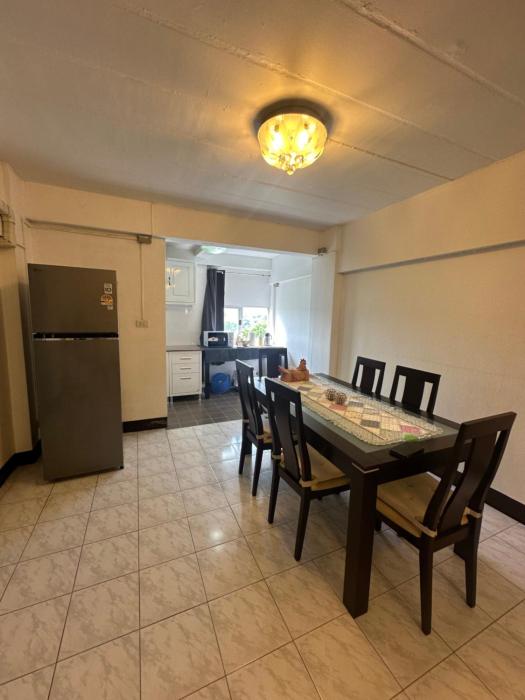 mahasap ramindhra next to mrt station