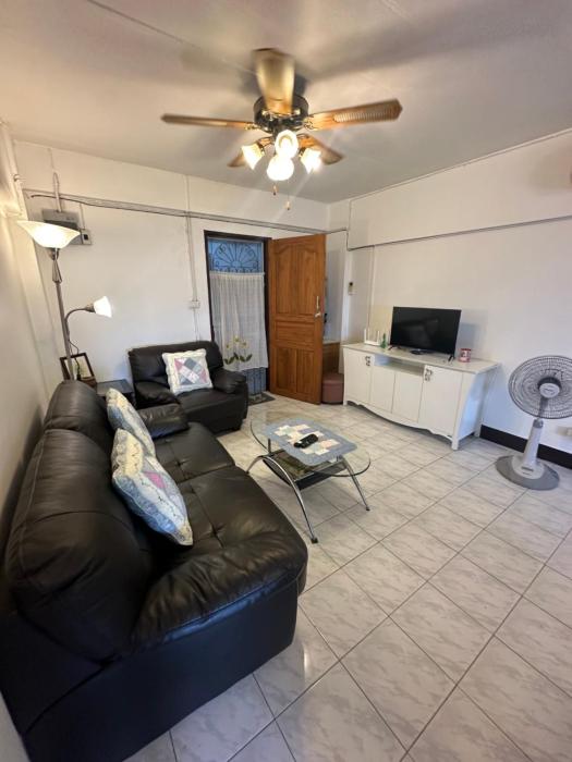 mahasap ramindhra next to mrt station