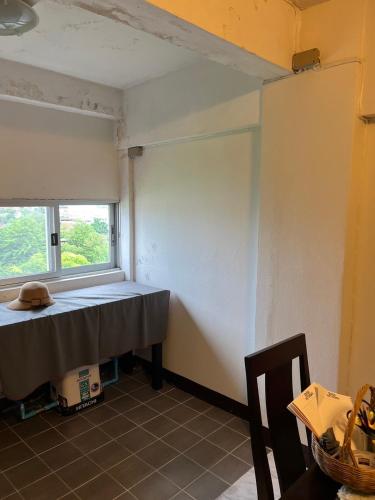 mahasap ramindhra next to mrt station